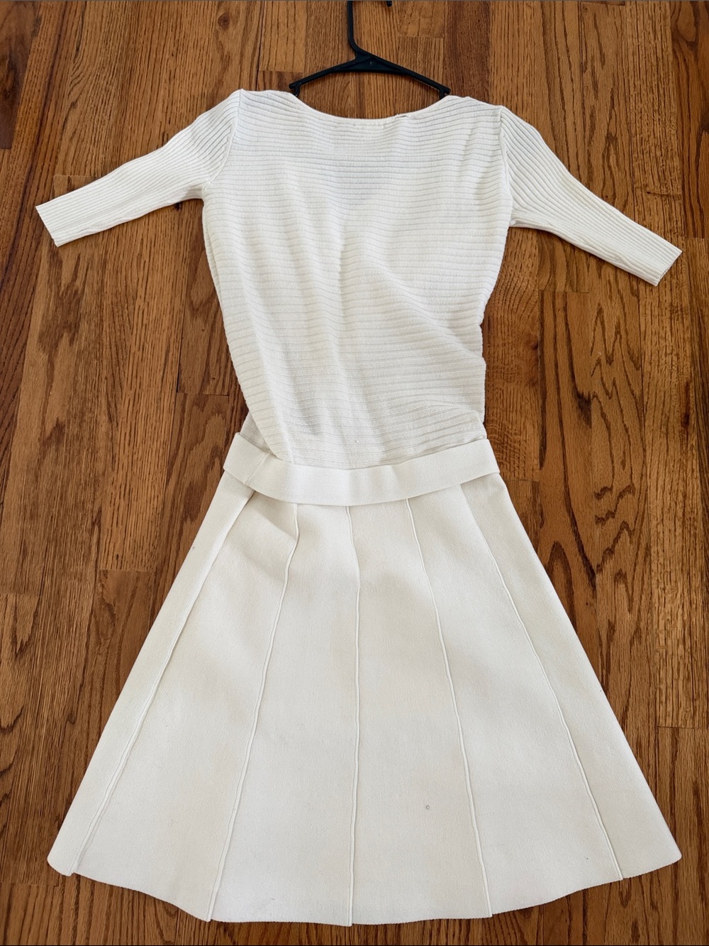 Club Monaco Ivory Ribbed Two-Piece Set - Picture 5 of 5